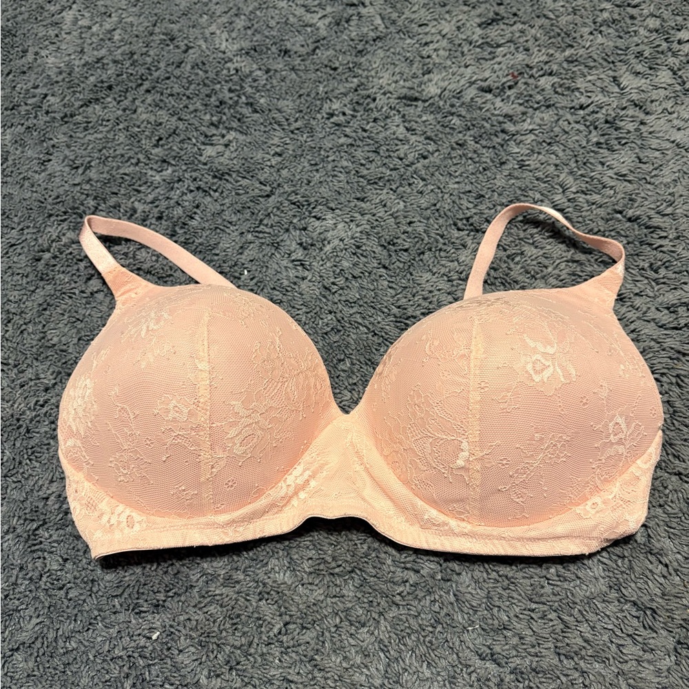 NWOT pink Apt 9 size 38DD wireless bra